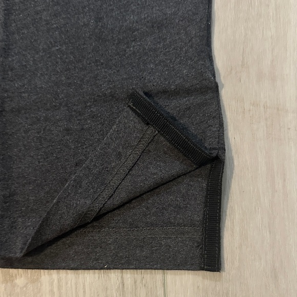 Men’s Carhartt Heathered Charcoal Cotton Pocketed Short Sleeve Tee - Picture 8 of 10